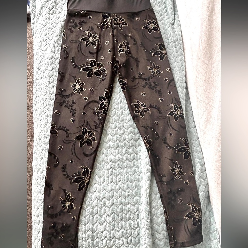 leggings with designs